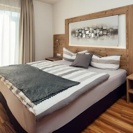 Ideal Apartment