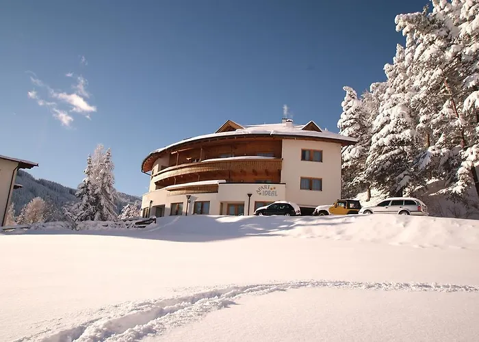 Ideal سيرفاوس