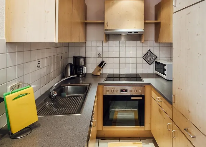 Ideal * סרפהאוס